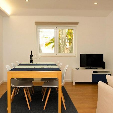 Love Apartment Beco Torto, Cascais Bagian luar foto