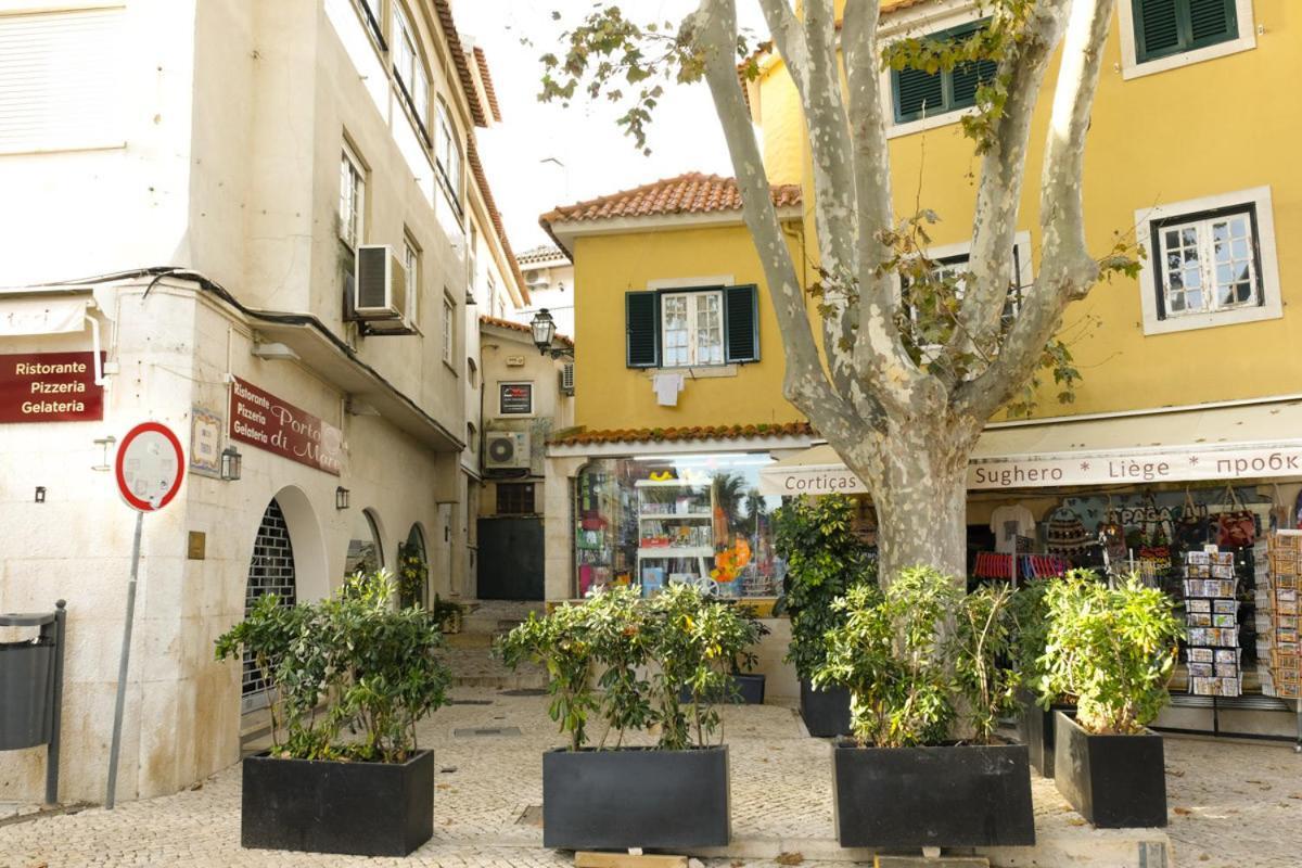 Love Apartment Beco Torto, Cascais Bagian luar foto