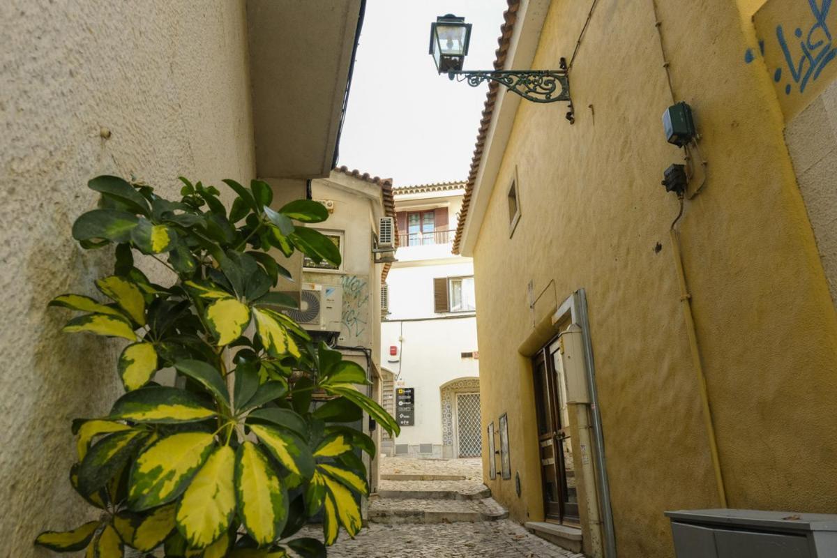 Love Apartment Beco Torto, Cascais Bagian luar foto